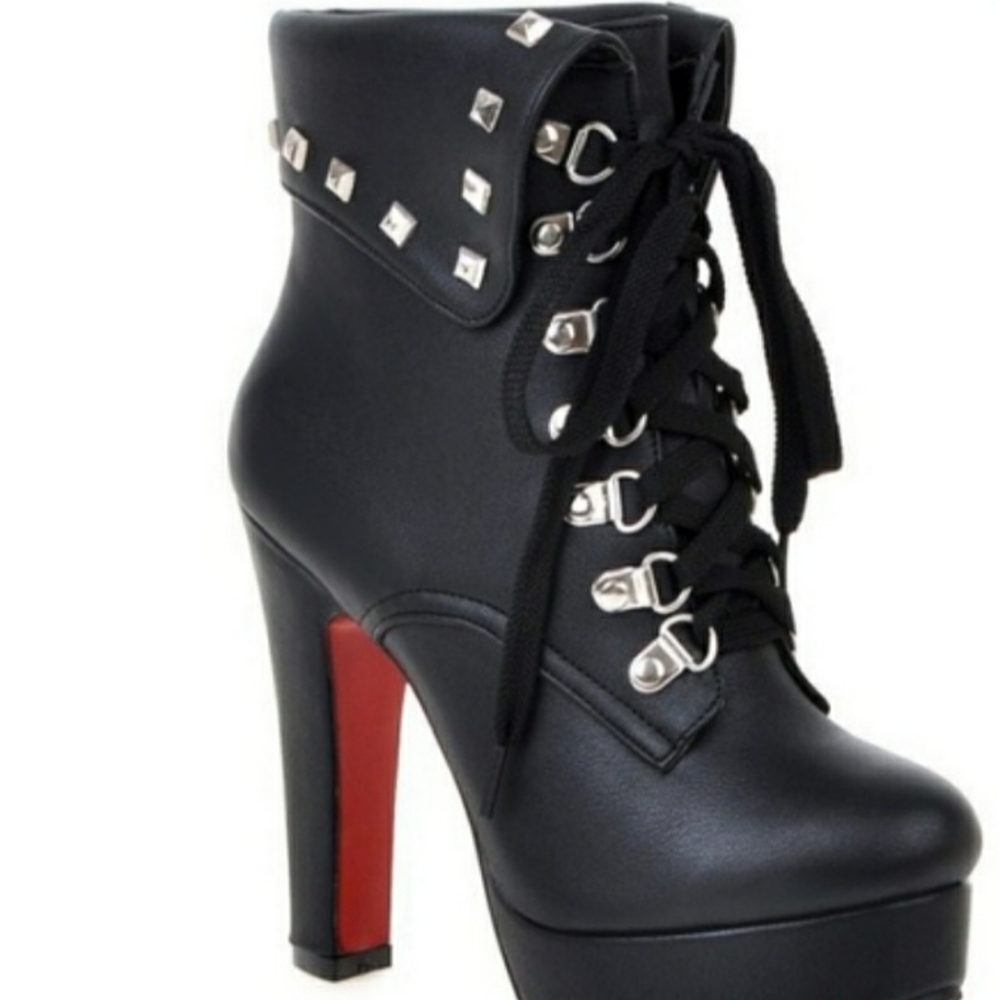 Black Red bottom boots